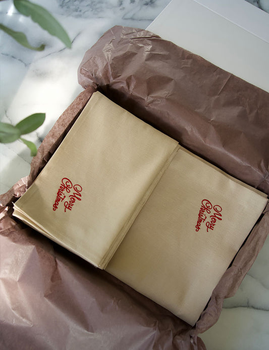 Pacchetto regalo biancheria da tavola natalizia per due persone