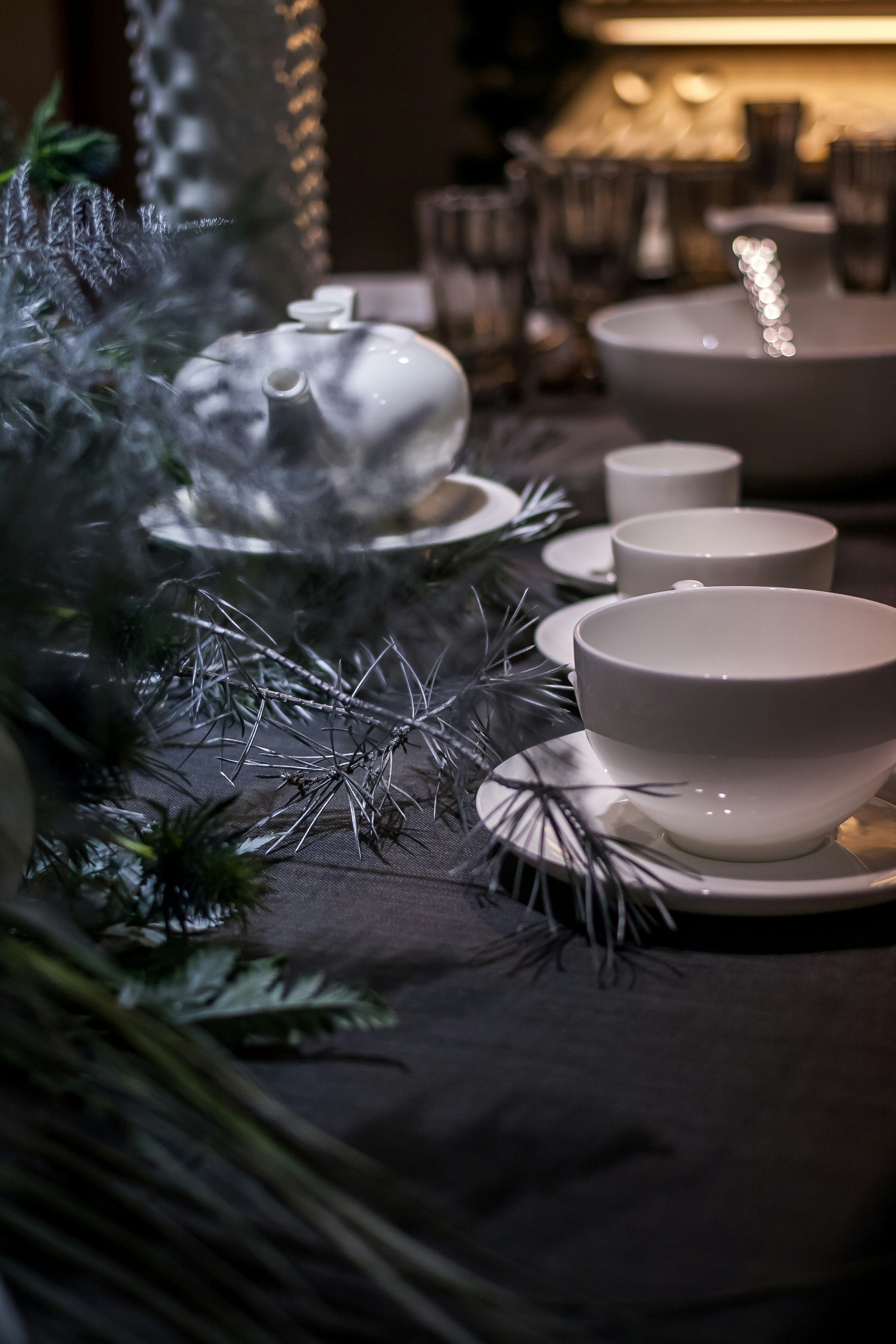 Serviettes de table en lin blanc avec lapin de Pâques brodé