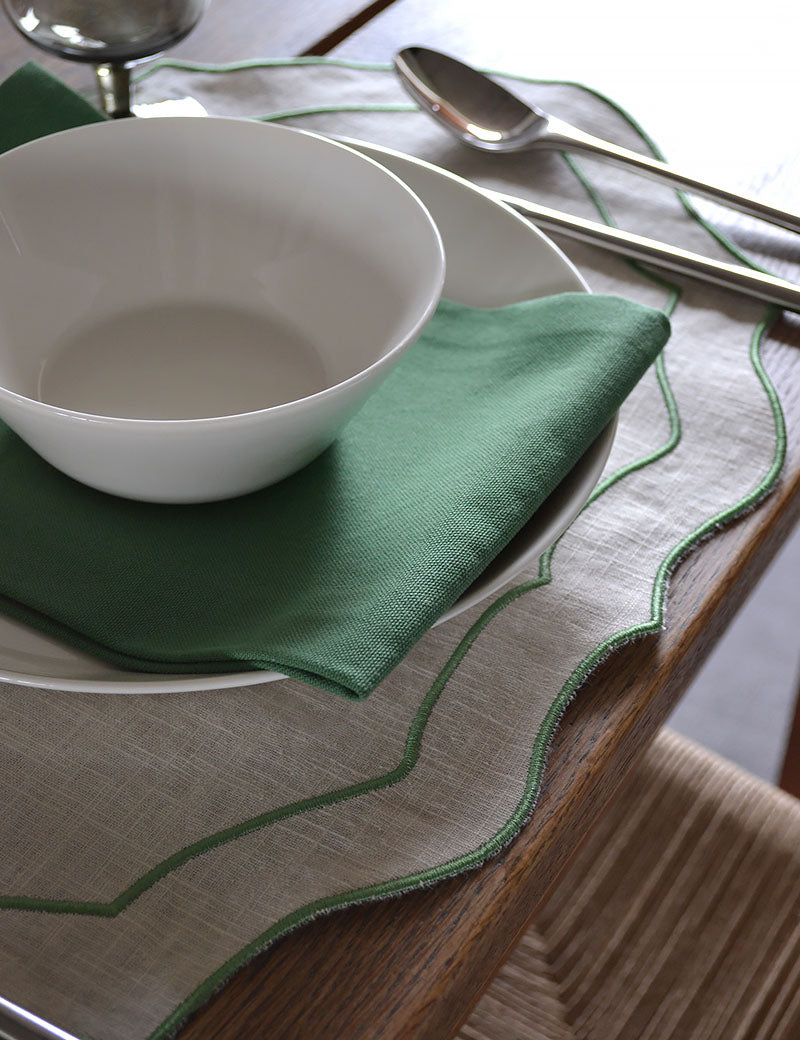 Placemat Linen Embroidered Natural/Green