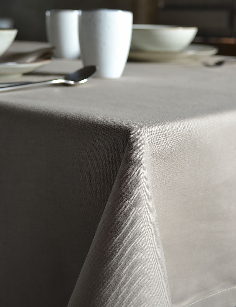 Tablecloth Hospitality linen Taupe