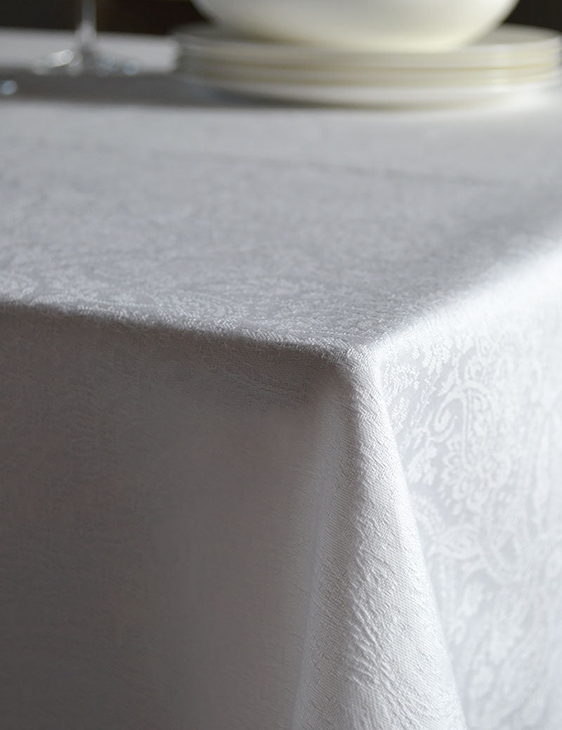 Tablecloth Damask Paisly White