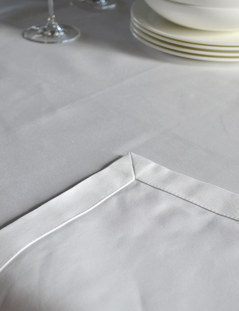 Tablecloth Damask Plain White