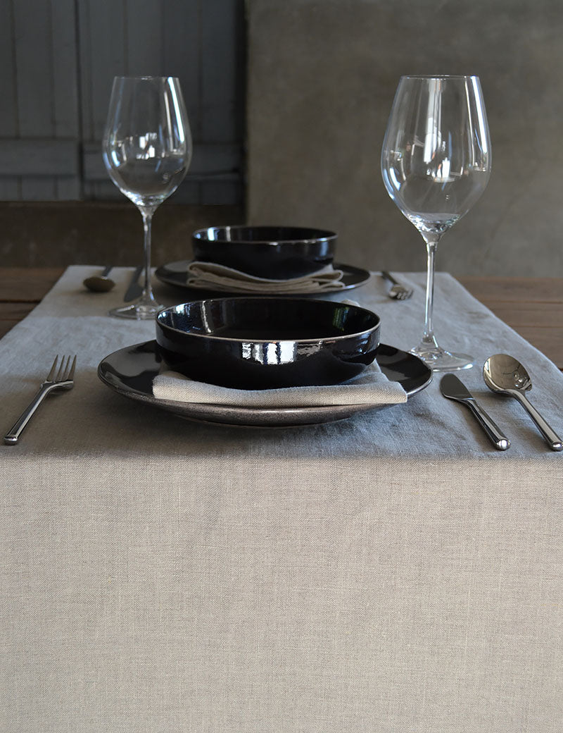 Runner da tavolo in lino bianco panna Rustic Runner da tavolo in lino bianco panna Rustic