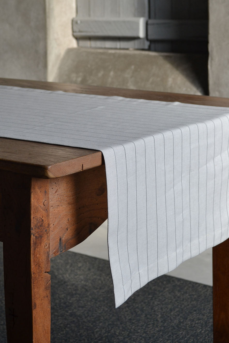 Table runner Hospitality linen Natural with stripes